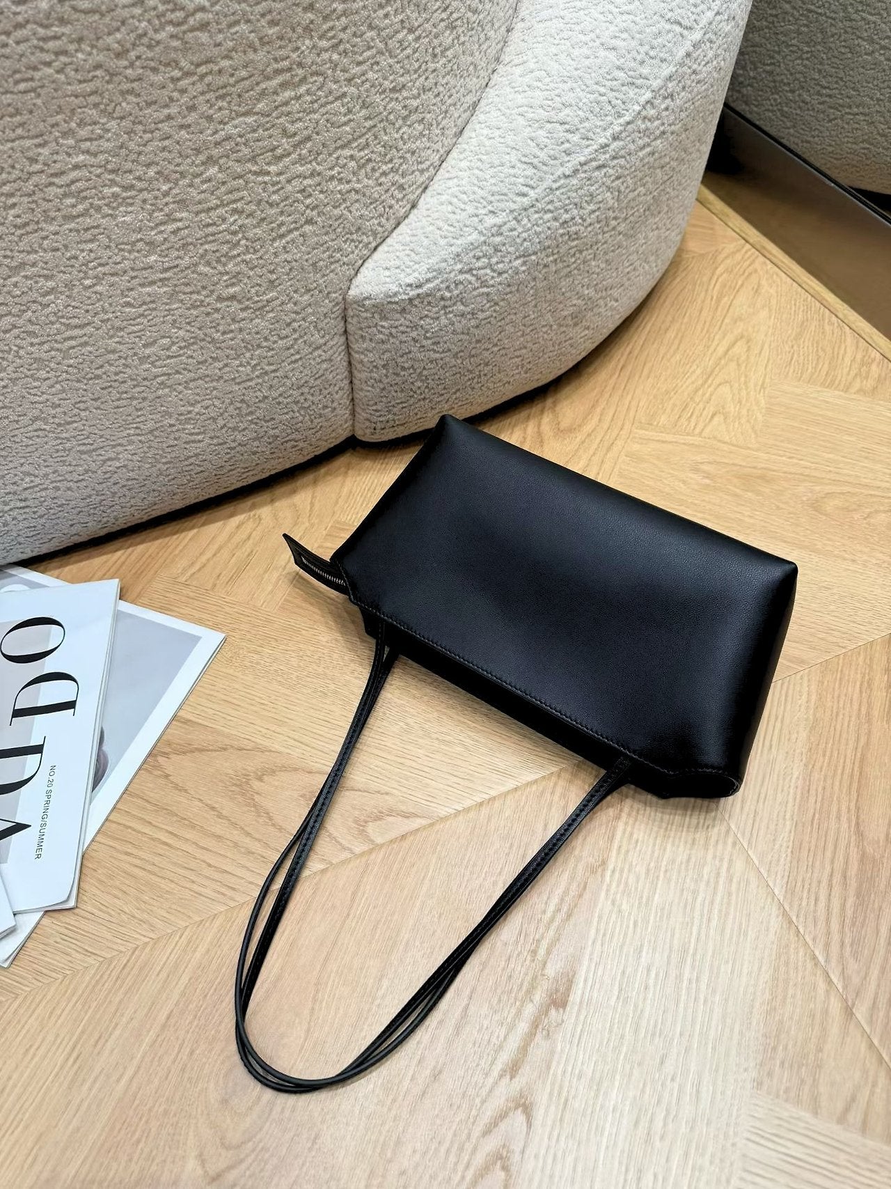 👜✨ [제니백] 프리미엄 양가죽 로고리스 테라스 미니 숄더백 • 제니&신민아 스타일 • Premium Lambskin Logo-less Terrace Mini Shoulder Bag • Luxury Minimal Daily Bagㄷ