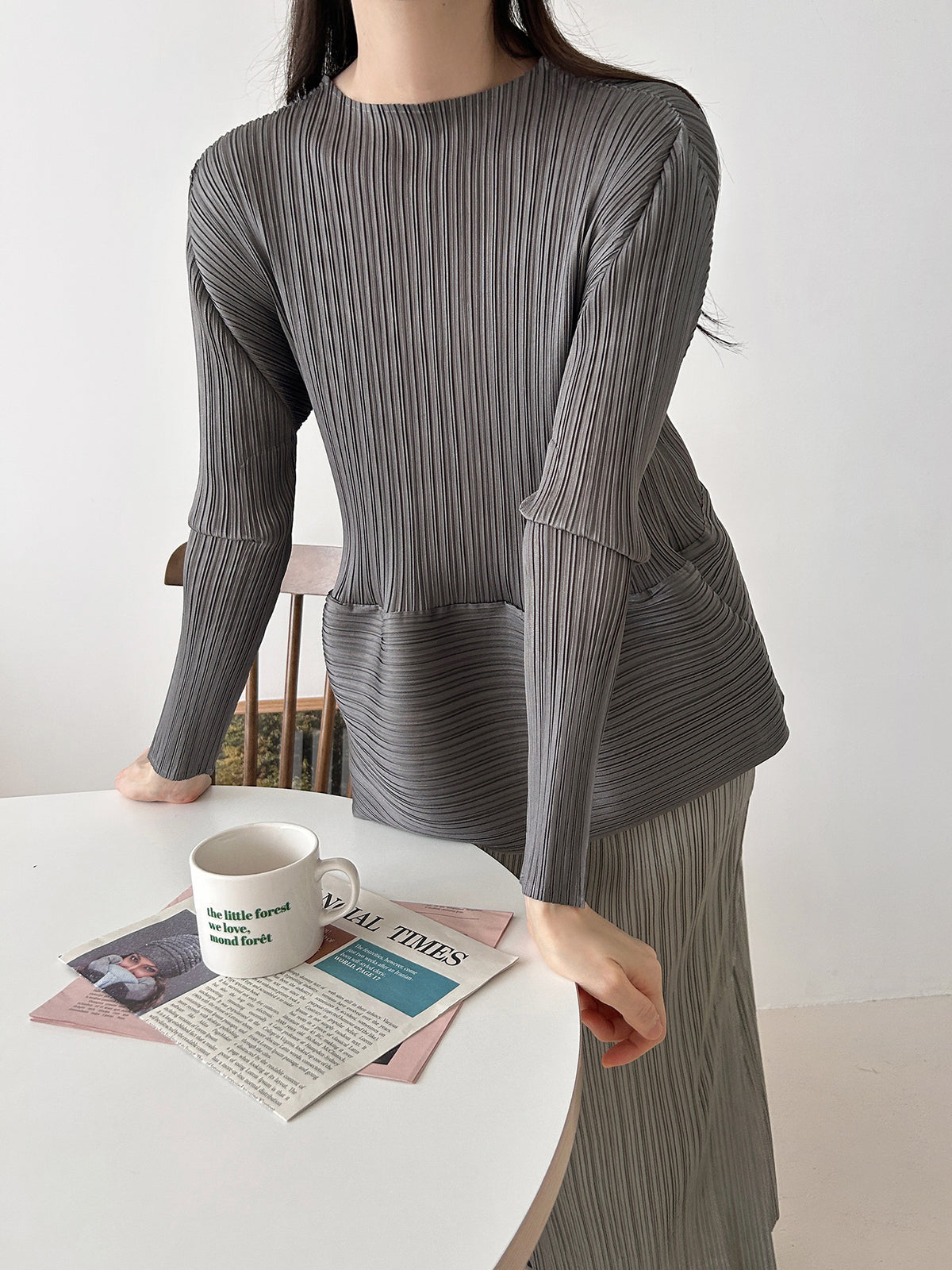 ✨ [플리츠] 샤이닝 볼륨 긴팔 티셔츠 | Shining Volume Pleated Top