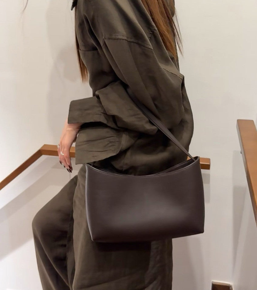 👜 [소가죽·알마 바게트백 미니멀 숄더] 모던 스퀘어백 | Modern Square Leather Shoulder Bag더로우스타일 신민아백