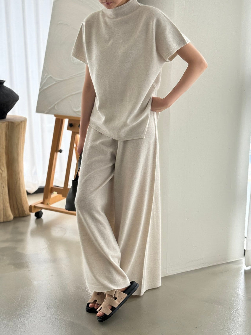 ✨ [PREMIUM LINE] 미네르바 캐시울 루즈핏 홀가먼트 울 100% 와이드 니트 팬츠 | Premium Wholegarment 100% Wool Wide Knit Pants