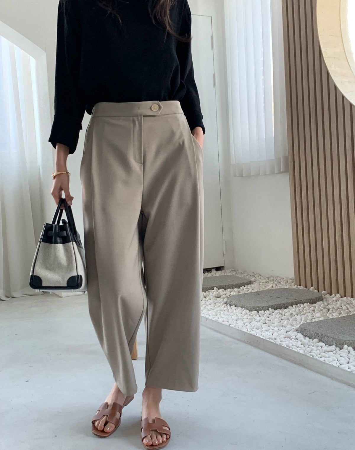 🤎 [국내생산·뒷밴딩] 럭키룸 발란 오비스포 핀턱 팬츠 | Lucky Room Banded Pleated Pants