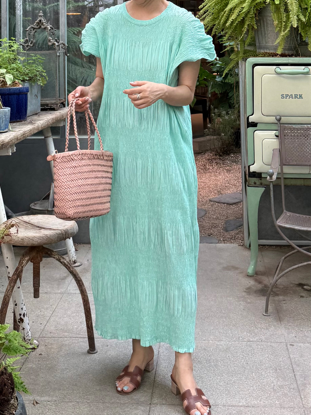 🌿 플리츠 스모그 이세 면 플리츠 롱 원피스 │ Issey Smocked Cotton Pleated Maxi Dress · 캡소매 · 체형커버 · 휴양지원피스 · 내추럴무드 · 55~77반 추천
