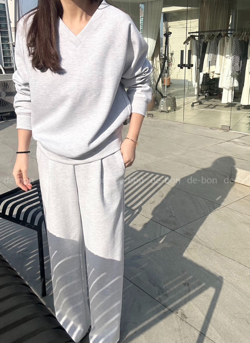 🤎 [노리타] 모카 브이 V넥 데일리 셋업 핏좋은 일자바지 탄탄면 77까지가능  | Mocha V-Neck Daily Set