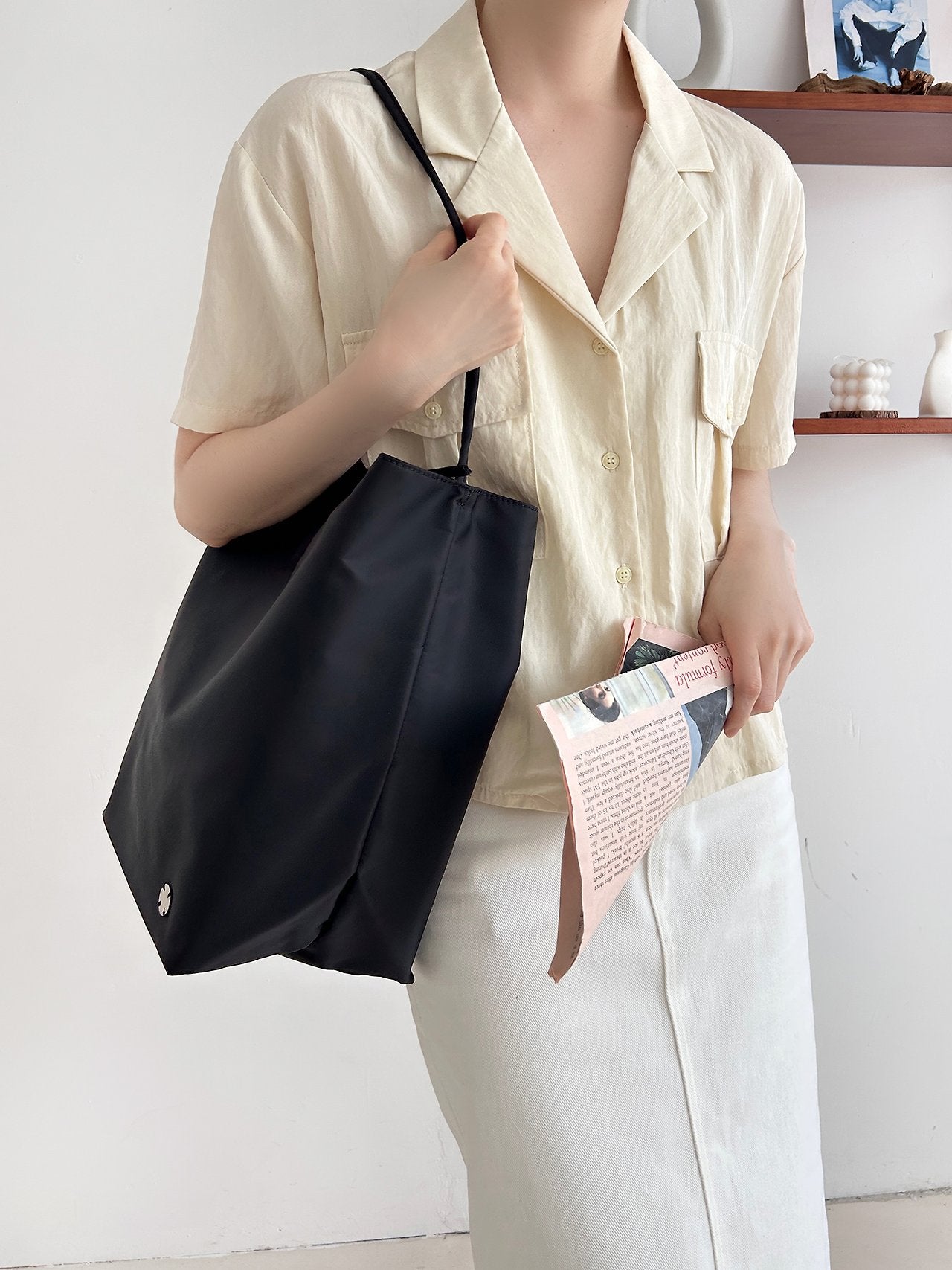 ✨🖤 더 *우 파크 스타일 프리미엄 나일론 숄더백 | Lightweight Everyday Tote | Travel & Daily Bag | 미니멀 데일리백