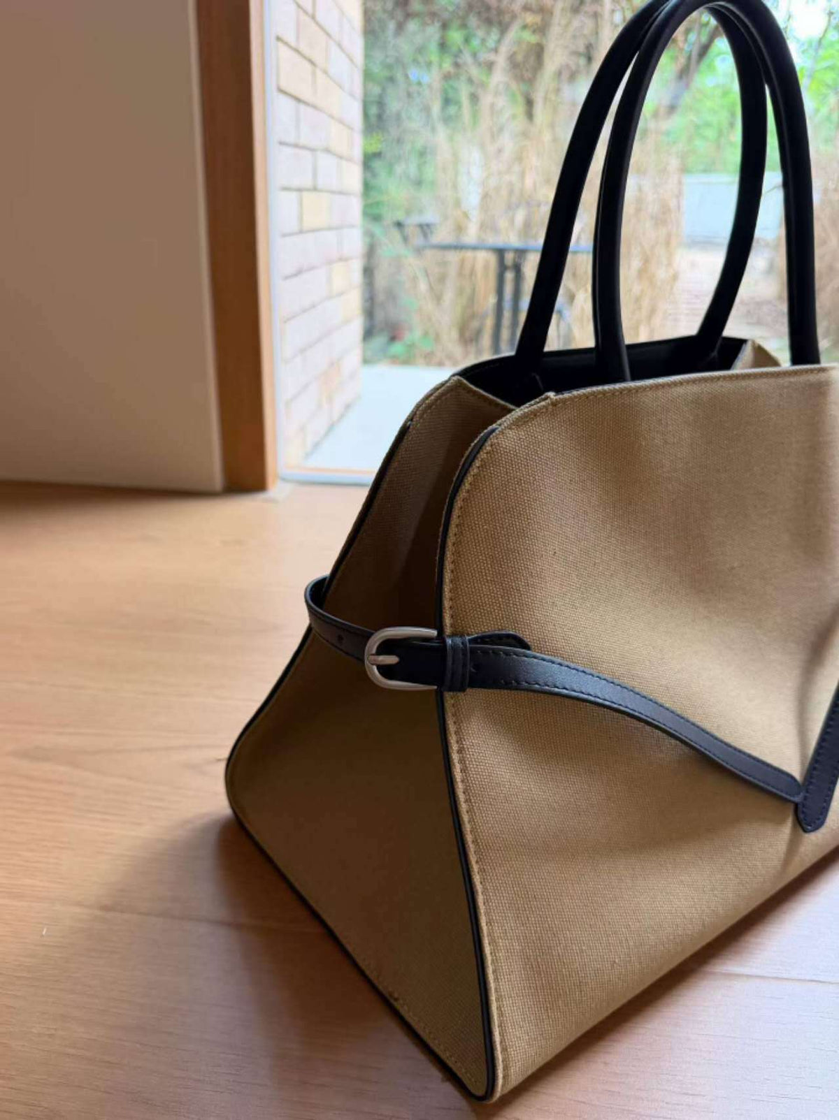 👜 [가을무드 캔버스] 더로* 마고 스타일 소가죽 배색 빅 토트백 | Canvas & Leather Margaux Style Large Tote Bag
