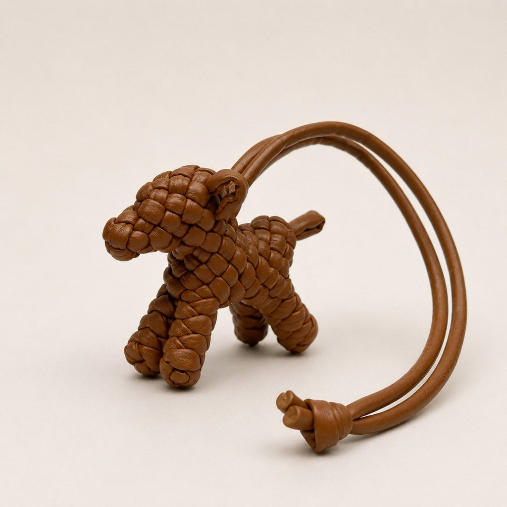 🐶 [보테 스타일·위빙] 위빙 도그 백참 | Woven Dog Bag Charm PU