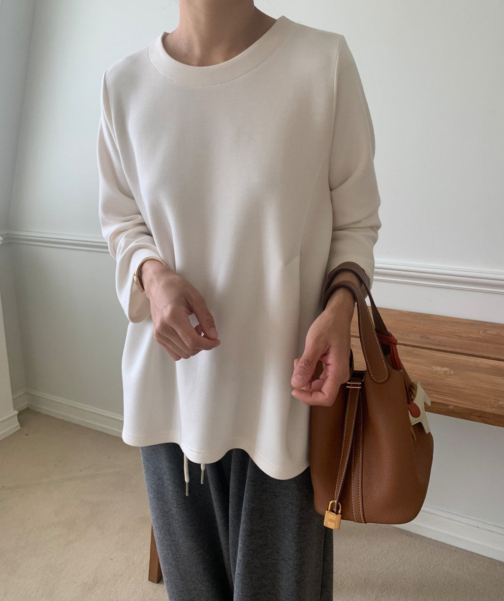 🖤 [럭키룸 라인이 예쁜 분또] 사이드 다트 A라인 긴팔 티셔츠 | Soft Structured Dart A-Line Long Sleeve Top