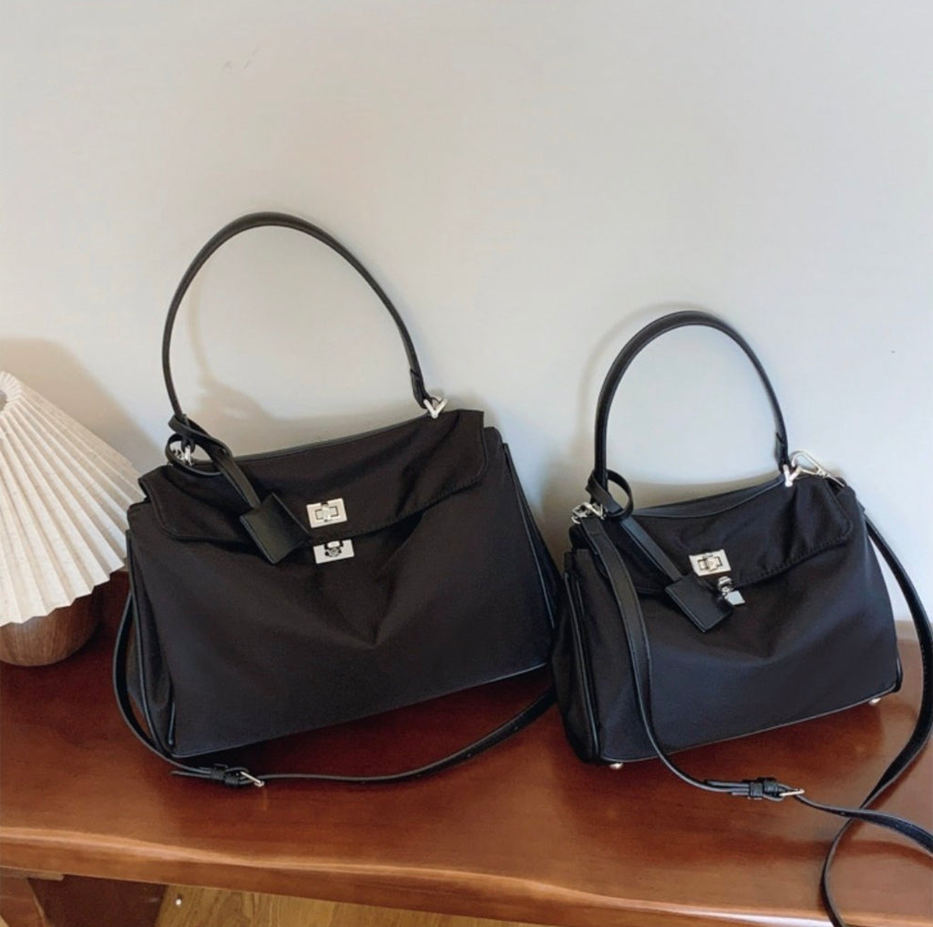 🔥[Hot Item]🔥 나일론 버클 장식 데일리 백 Nylon Buckle Daily Bag