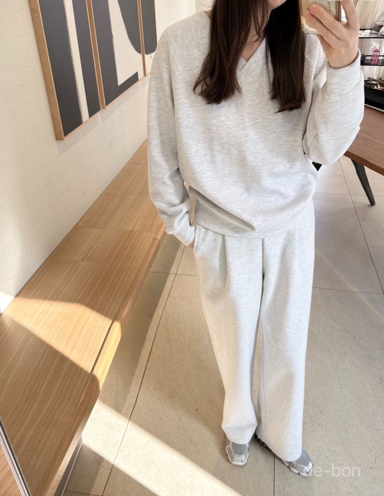 🤎 [노리타] 모카 브이 V넥 데일리 셋업 핏좋은 일자바지 탄탄면 77까지가능  | Mocha V-Neck Daily Set
