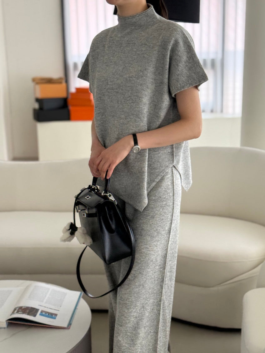 ✨ [PREMIUM LINE] 미네르바 홀가먼트 사이드 슬릿 모크넥 탑 | Minerva Wholegarment Side Slit Mock Neck Top