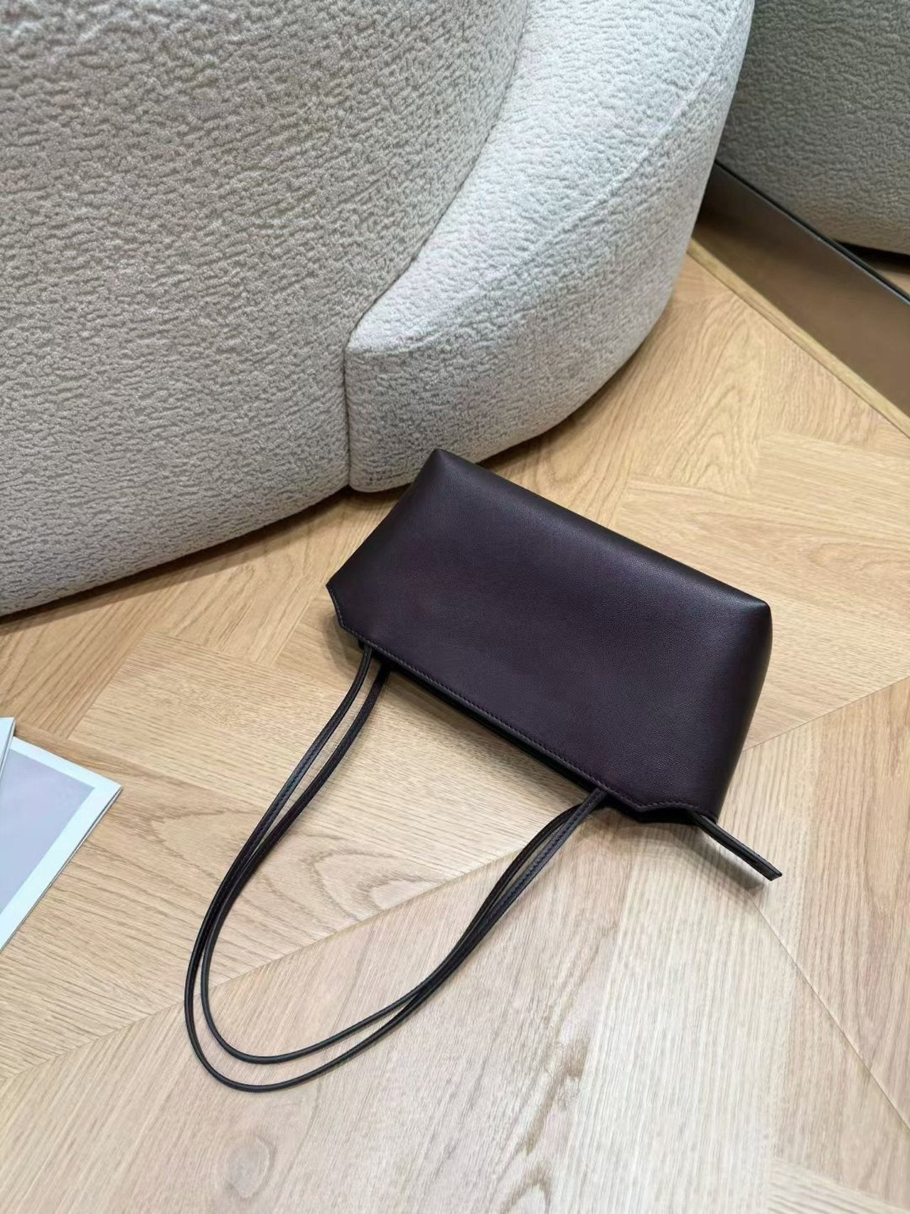 👜✨ [제니백] 프리미엄 양가죽 로고리스 테라스 미니 숄더백 • 제니&신민아 스타일 • Premium Lambskin Logo-less Terrace Mini Shoulder Bag • Luxury Minimal Daily Bagㄷ