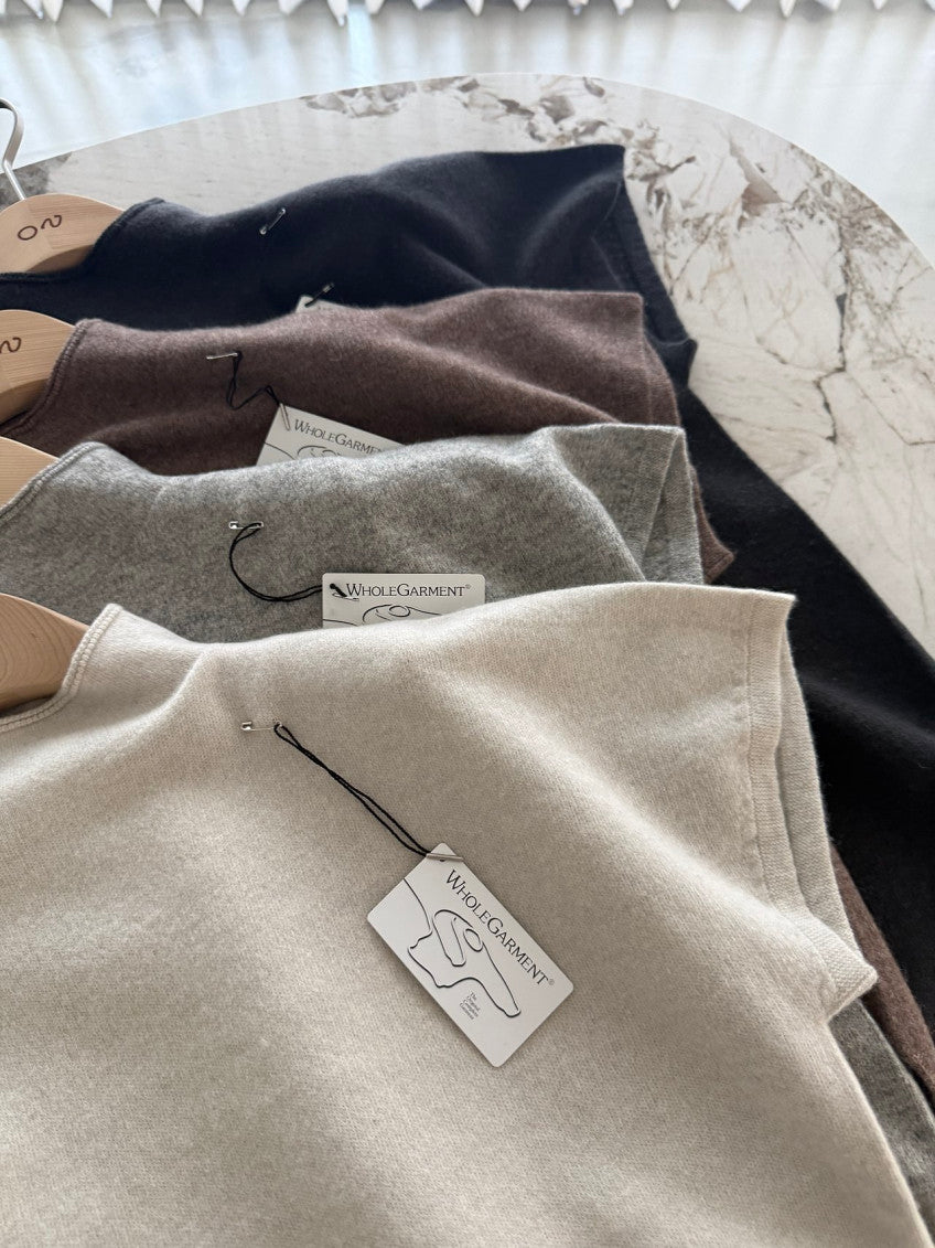 ✨ [PREMIUM LINE] 미네르바 홀가먼트 사이드 슬릿 모크넥 탑 | Minerva Wholegarment Side Slit Mock Neck Top