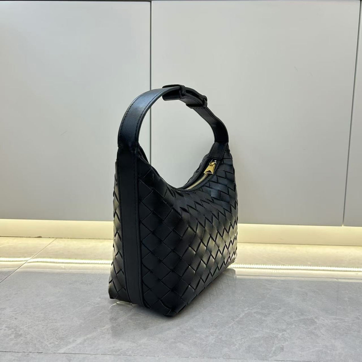 👜 [프리미엄 소가죽 100%] 보테 스타일 미니 윌리 위빙 숄더백 | Premium Genuine Leather Woven Mini Willie Shoulder Bag