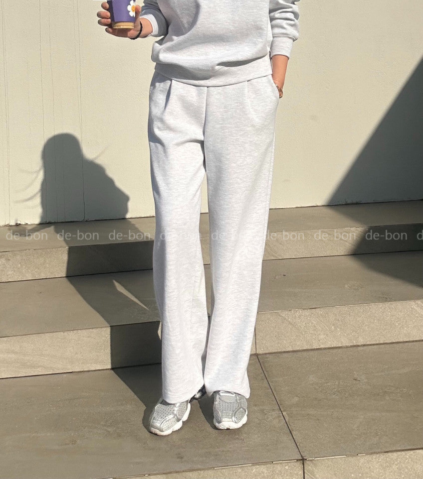 🤎 [노리타] 모카 브이 V넥 데일리 셋업 핏좋은 일자바지 탄탄면 77까지가능  | Mocha V-Neck Daily Set