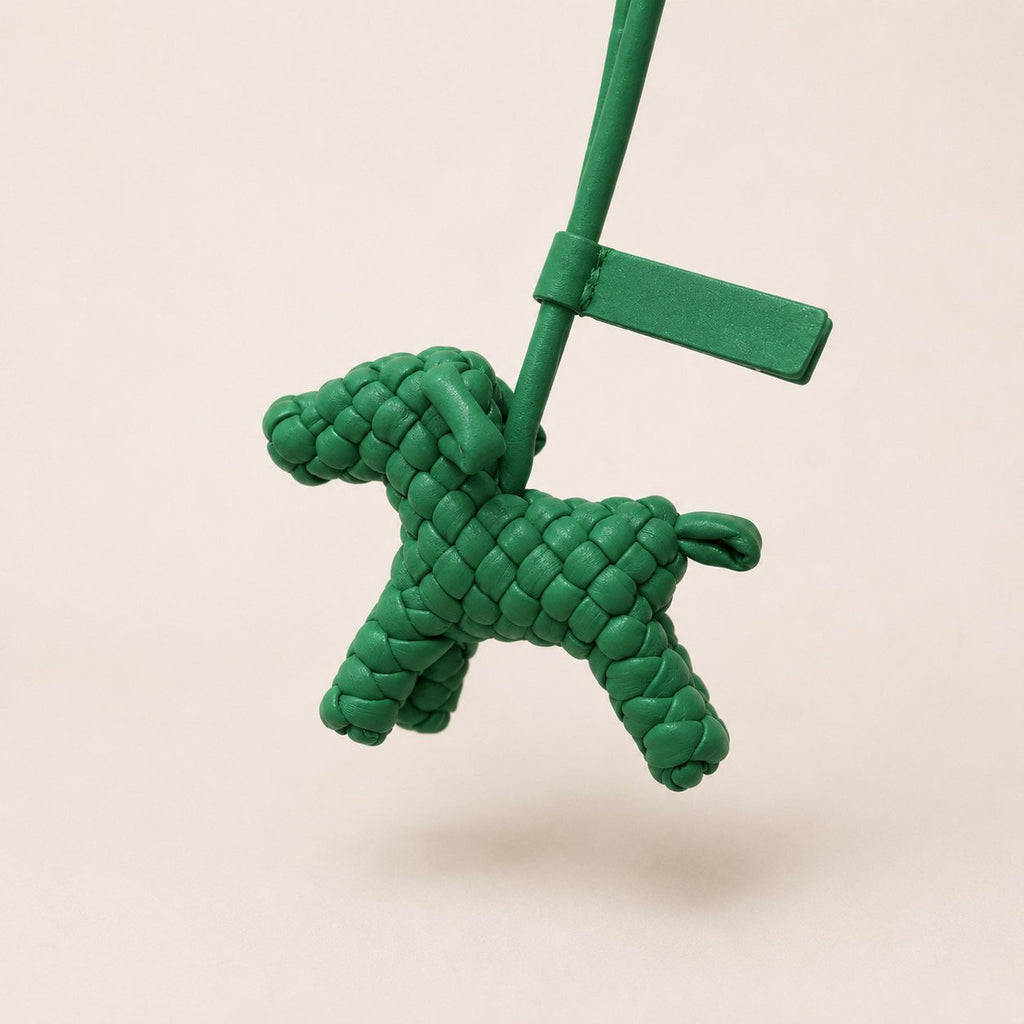 🐶 [보테 스타일·위빙] 위빙 도그 백참 | Woven Dog Bag Charm PU