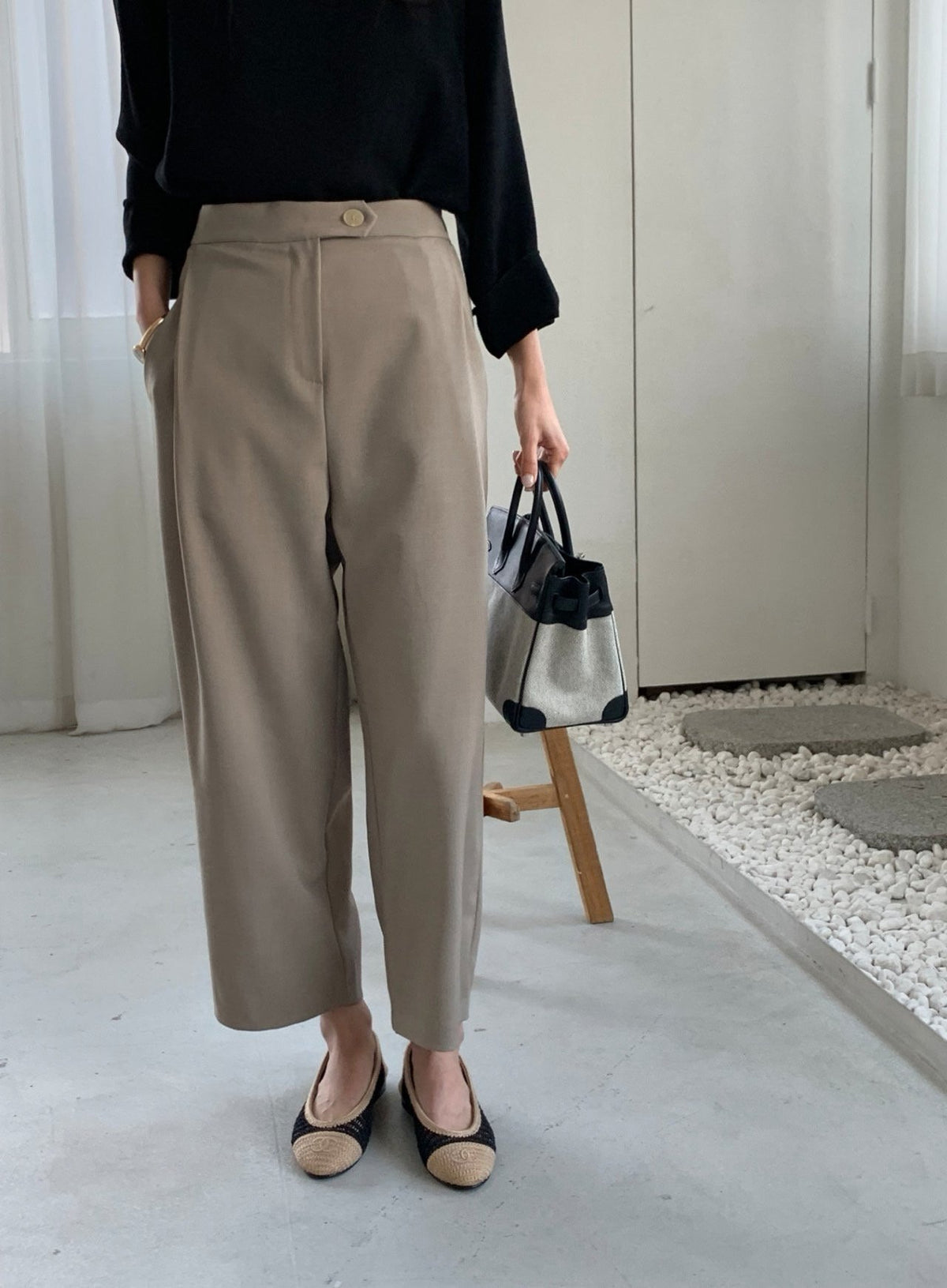 🤎 [국내생산·뒷밴딩] 럭키룸 발란 오비스포 핀턱 팬츠 | Lucky Room Banded Pleated Pants