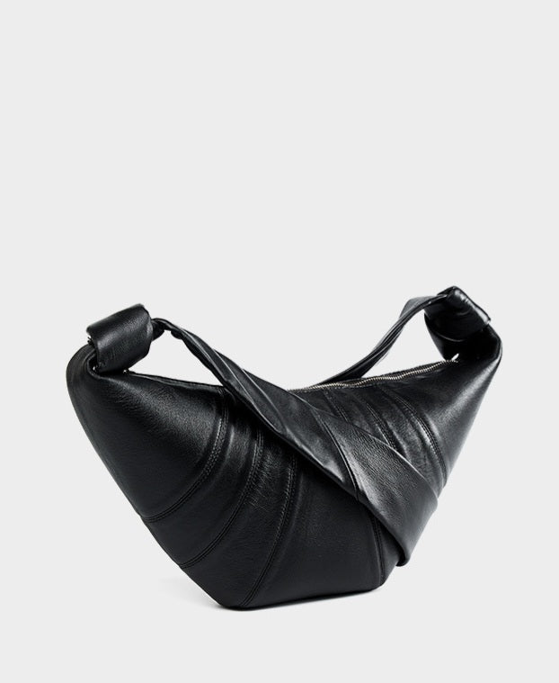 🌳[프리미엄라인]🌳[품절사태 3월20일 이후 재입고 후 !!4월수령!!]🖤프리미엄 양가죽 크로와상 포춘백 숄더백 🥐 고급 램스킨 바디라인 실루엣 데일리 럭셔리 숄더백 Lambskin Croissant Fortune Shoulder Bag