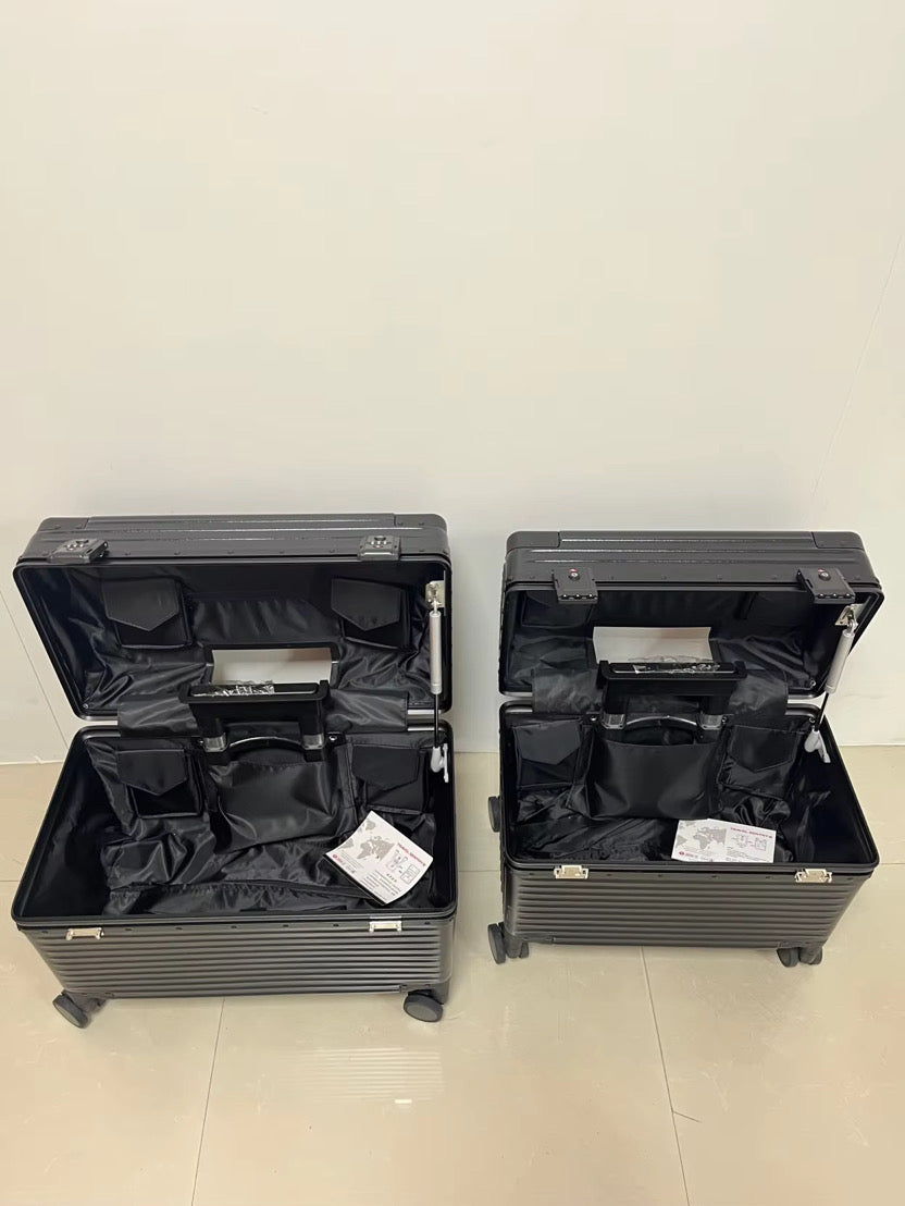 🚢🧳 [1차 공동구매 OPEN (5/20 ~ 5/27)] 신형 밥솥 캐리어 18인치 기내용 캐리어 Rice Cooker Carry-On Suitcase 18"｜ABS+PC 초경량｜알루미늄 프레임｜알루미늄 코너가드｜TSA 잠금장치｜사일런트 휠｜블랙·실버·골드