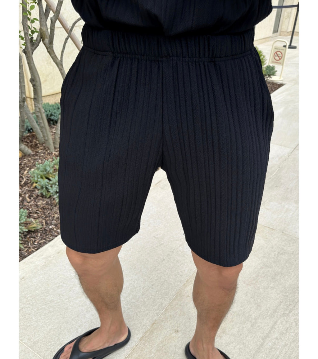 🖤🔥 드디어 남자 플리츠 상륙! 한번 입으면 못 벗는다는 마성의 세트 🔥🖤 ✈️ 남자 플리츠 썸머 반팔 & 반바지 세트 Pleated Summer Tee & Shorts Set