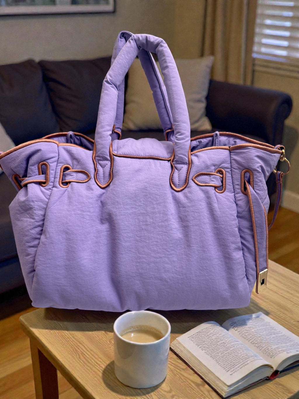 [재고1개가능][소수물량] [패딩 백] 일본 스트릿 명품 느낌 겨울 패딩 백 Japanese laco***  Padded Bag