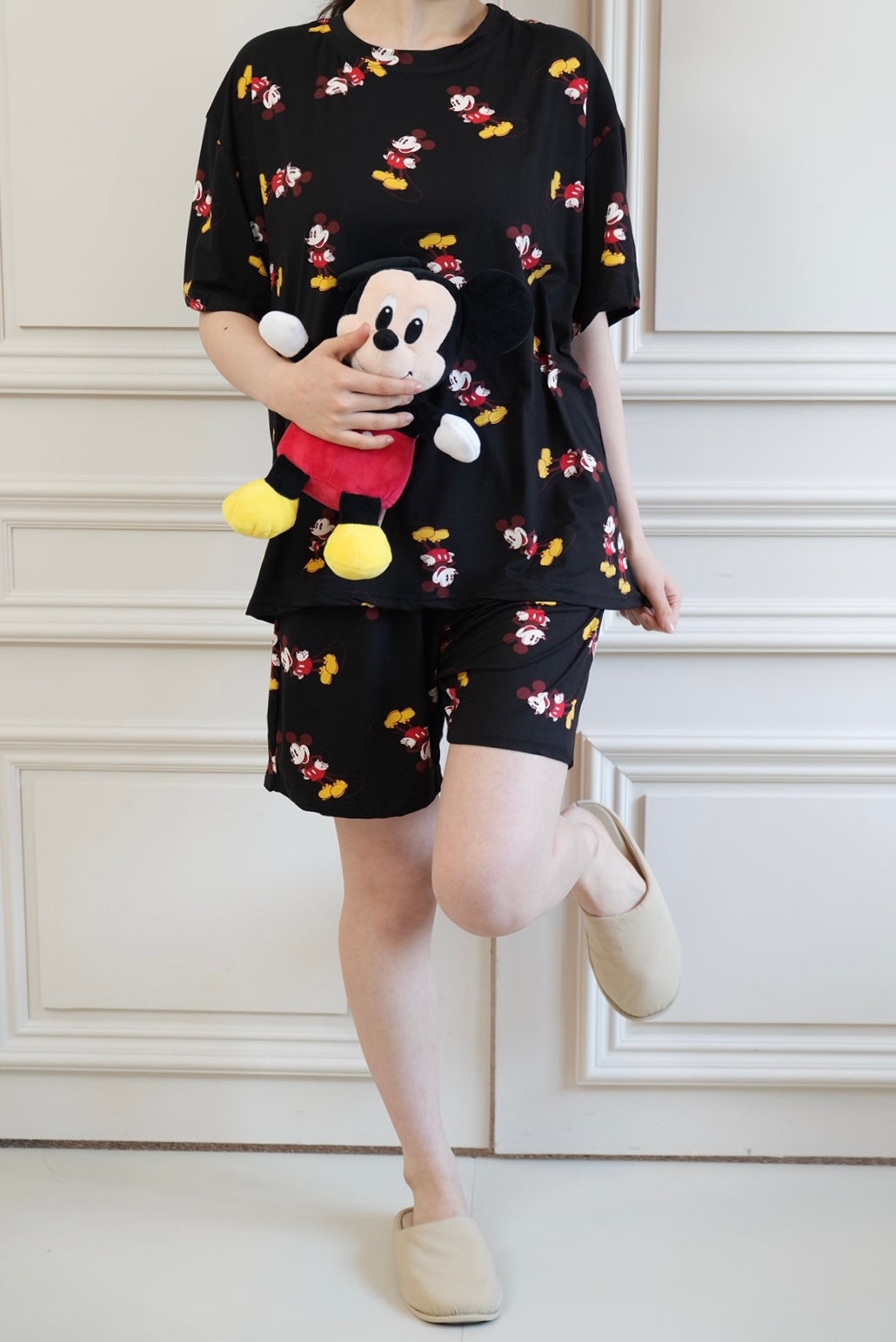 💤🌼 [디즈니 여름 잠옷]봄신상 디즈니 빅사이즈 반팔 파자마 세트 / Disney Oversized Short-Sleeve Pajama Set (26SS)