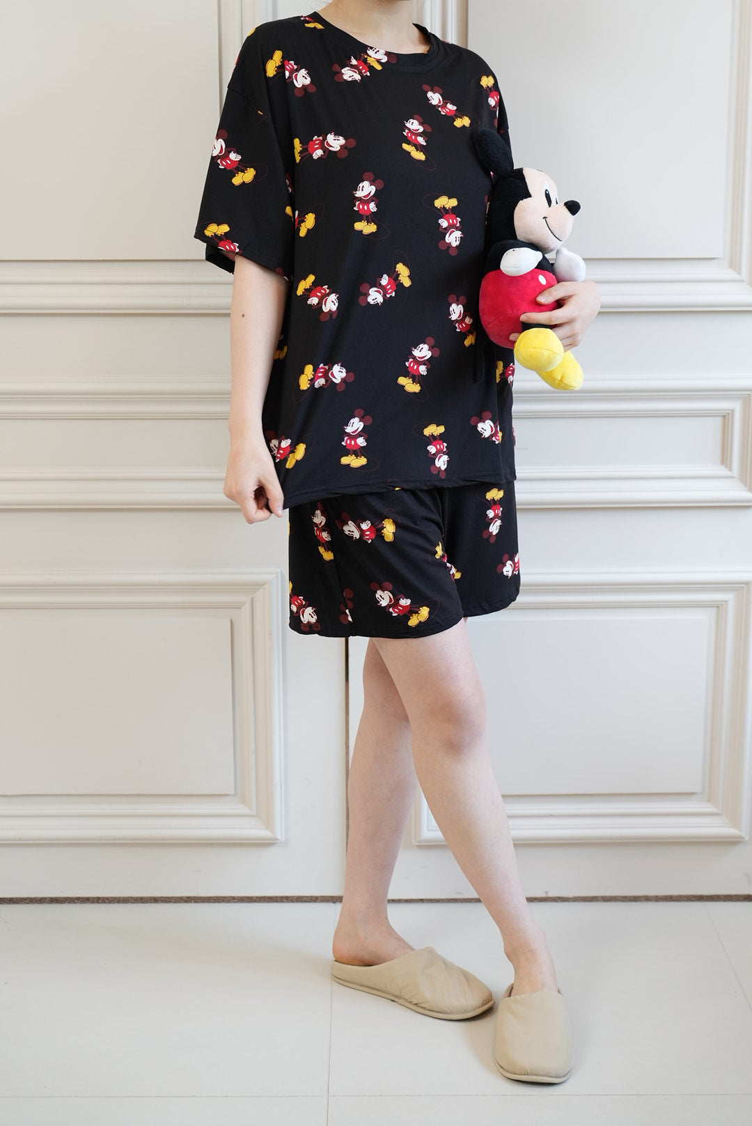💤🌼 [디즈니 여름 잠옷]봄신상 디즈니 빅사이즈 반팔 파자마 세트 / Disney Oversized Short-Sleeve Pajama Set (26SS)