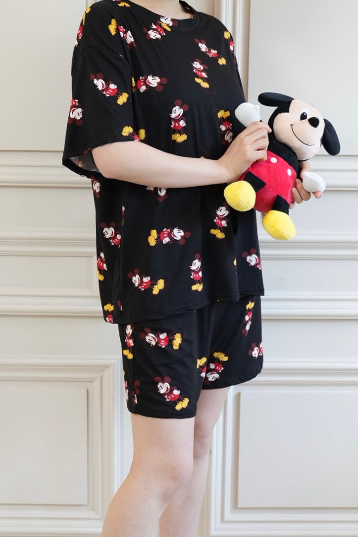 💤🌼 [디즈니 여름 잠옷]봄신상 디즈니 빅사이즈 반팔 파자마 세트 / Disney Oversized Short-Sleeve Pajama Set (26SS)