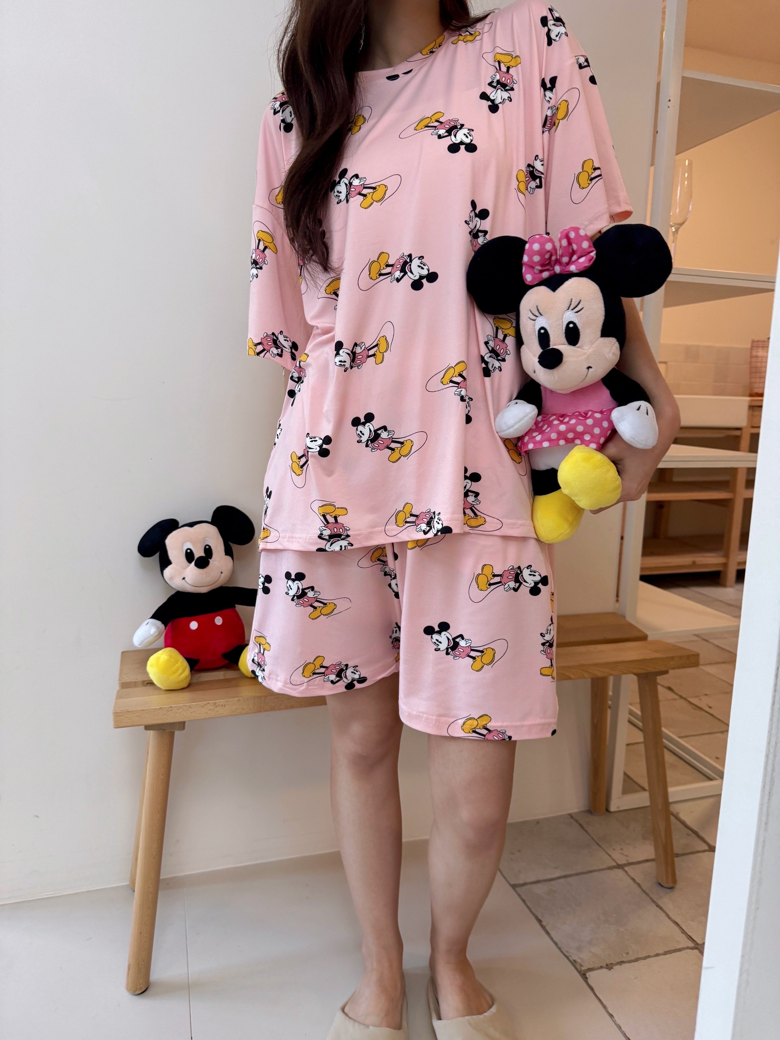 💤🌼 [디즈니 여름 잠옷]봄신상 디즈니 빅사이즈 반팔 파자마 세트 / Disney Oversized Short-Sleeve Pajama Set (26SS)