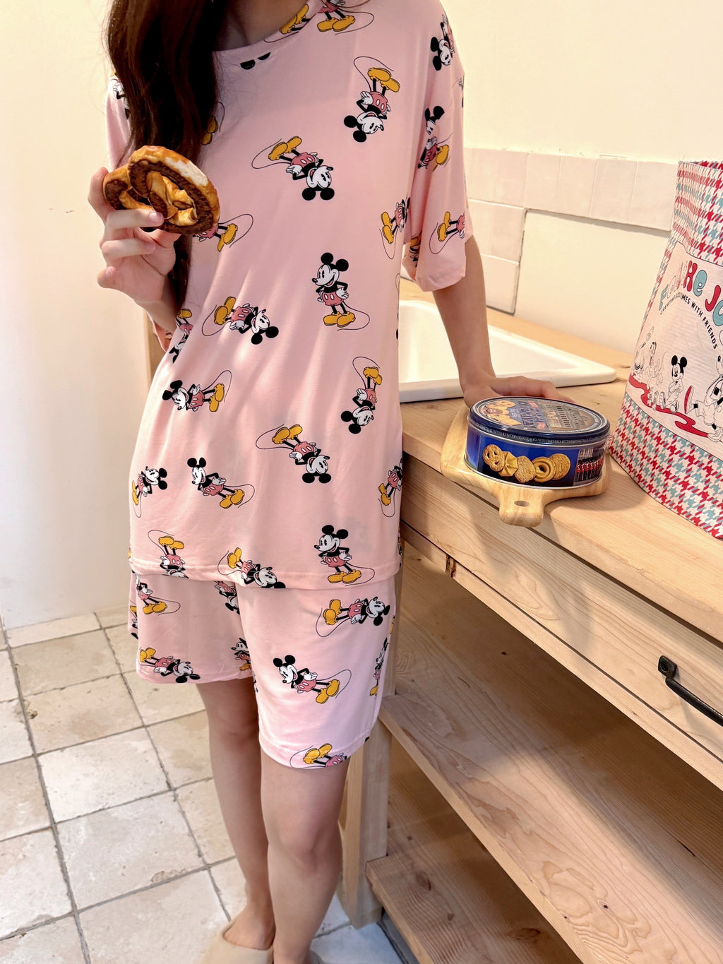 💤🌼 [디즈니 여름 잠옷]봄신상 디즈니 빅사이즈 반팔 파자마 세트 / Disney Oversized Short-Sleeve Pajama Set (26SS)