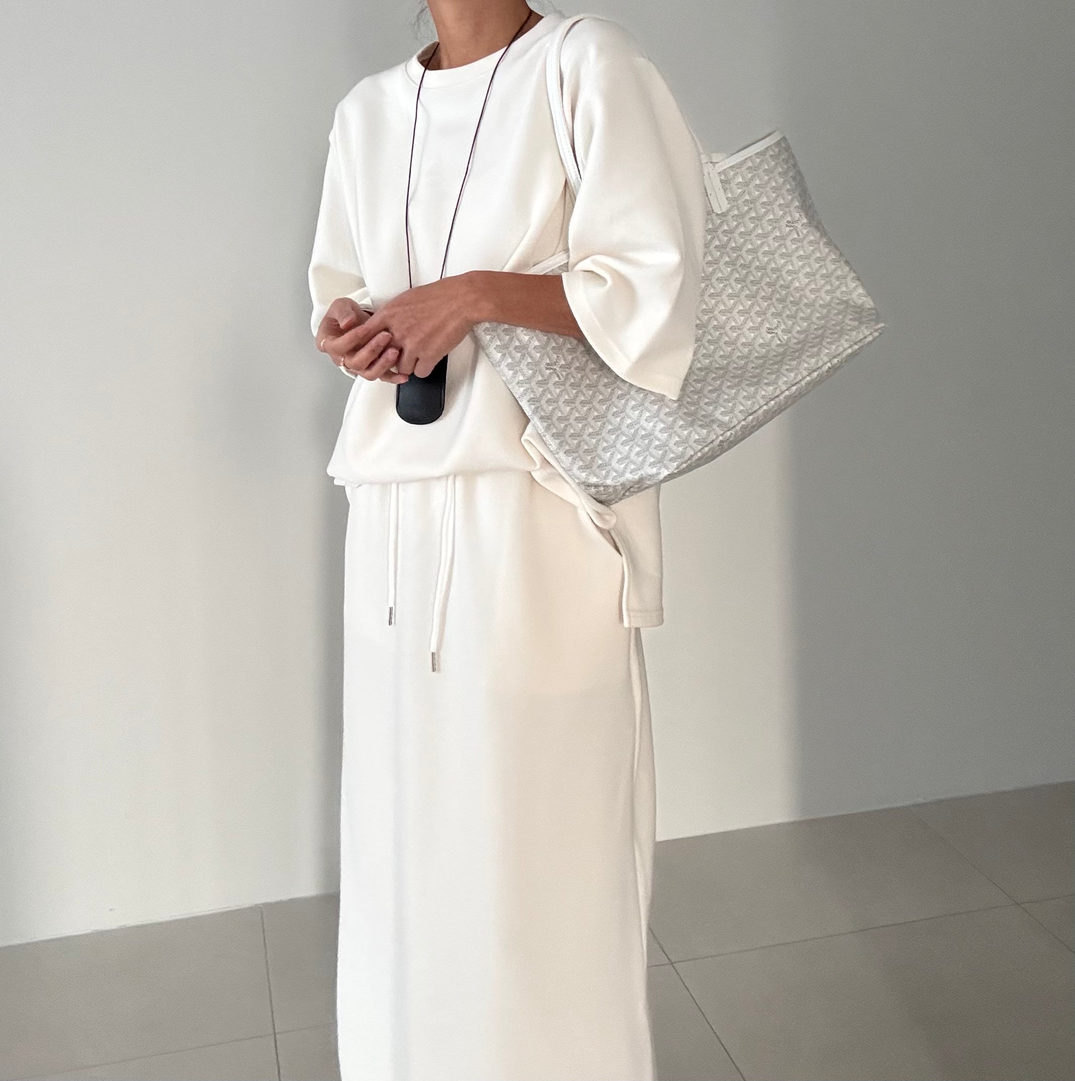 😭이거 진짜 편해요!!!77-88다 가능! 🌿🍂[간절기 셋업][사이즈 넉넉 77반까지] 리플 슈가세트 럭셔리 세련 루즈핏 롱 스커트 셋업 [사장 추천]  | Luxury Loose-Fit Long Skirt Setup