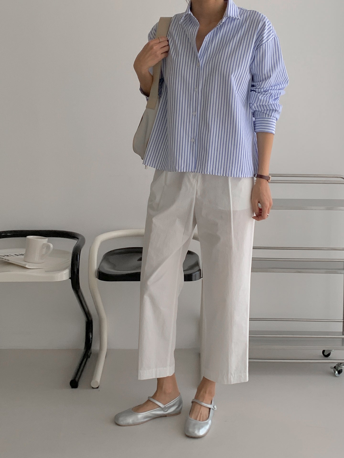 🌸✨ 26봄신상 백자수 포인트 스트라이프 루즈핏 셔츠 ✨🌿 26 Spring Embroidered Stripe Shirt