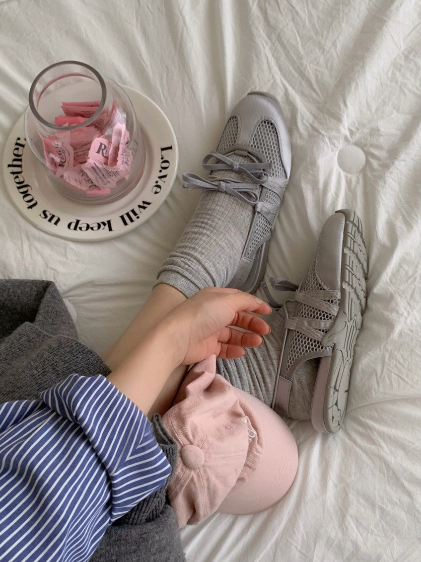 🩶🎀 스케치 무드 메쉬 리본 여름 샌들 – 폭신한 쿠션감·통기성 메쉬·하루 종일 편안한 데일리 슈즈 │ Sketch Mood Mesh Ribbon Summer Sandals 🎀🩶