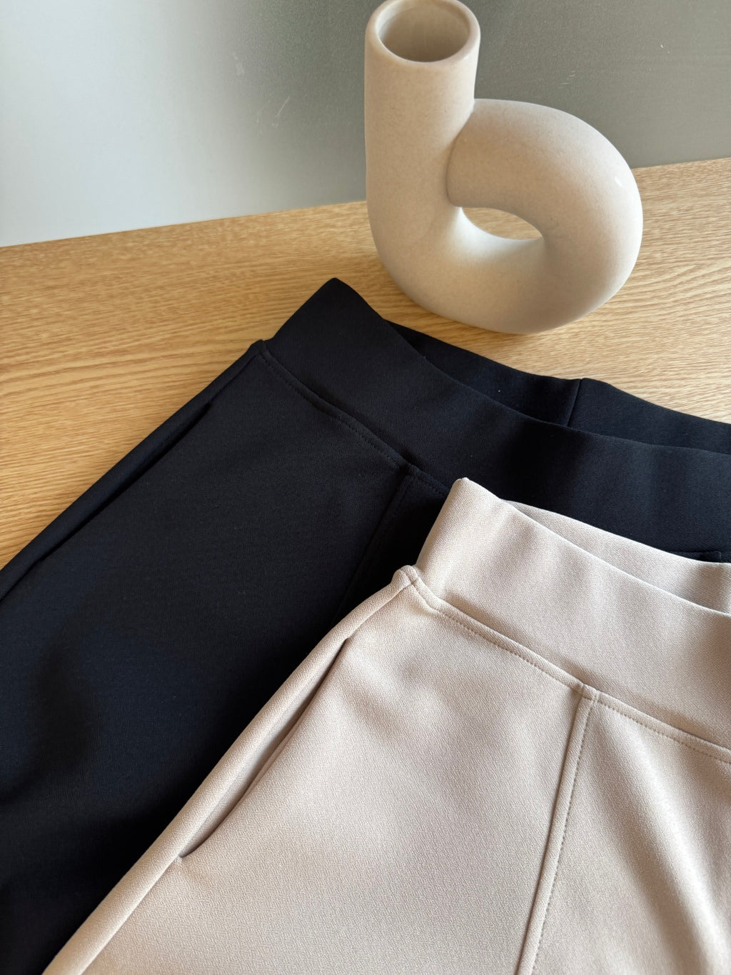 ✨👗 미시 데일리 라보 와이드 밴딩 치마바지 팬츠 편안한 A라인 체형커버 롱 큐롯 팬츠 / Labo Wide Banding Skirt-Style Culotte Pants Elegant A-Line Comfortable Daily Pants ✨