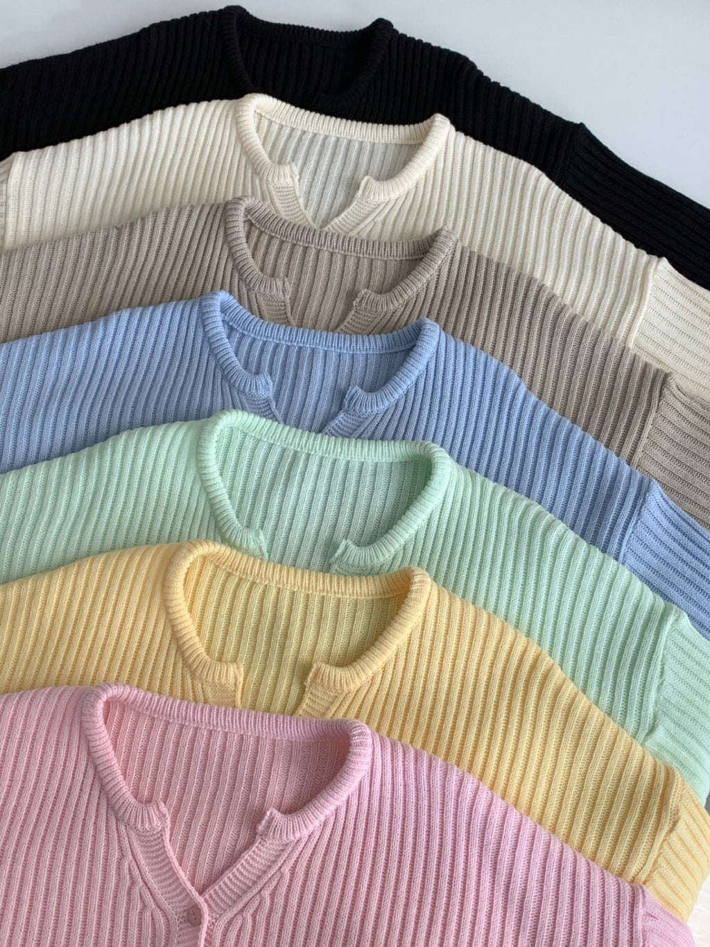 🌸 [26SS 봄신상] 굵은 골지 봄 가디건 26SS Ribbed Spring Cardigan