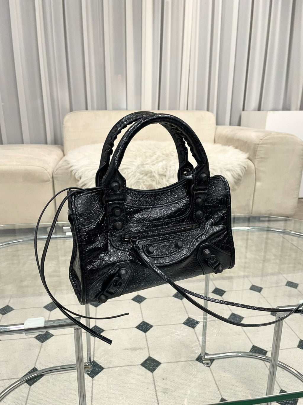 🖤✨ Y2K 르시티 모터백 소가죽 100% 토트백 & 크로스백 미니 · 스몰 · 미디움 ✨🖤 🖤✨ Y2K Le City Motor Bag 100% Cowhide Tote Bag & Crossbody Bag Mini · Small · Medium ✨🖤