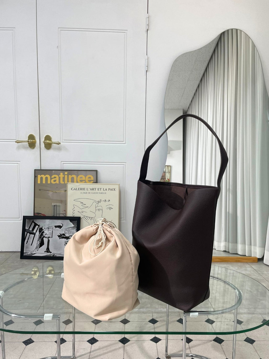 🔥[품절대란인기절정템][배송 한달 예상]🔥✨👜 더로우 스타일 소가죽 파크백 프리미엄 토트백 내부 파우치 포함 인기절정 데일리 명품감성 백 The Row Style Genuine Leather Park Bag 👜✨