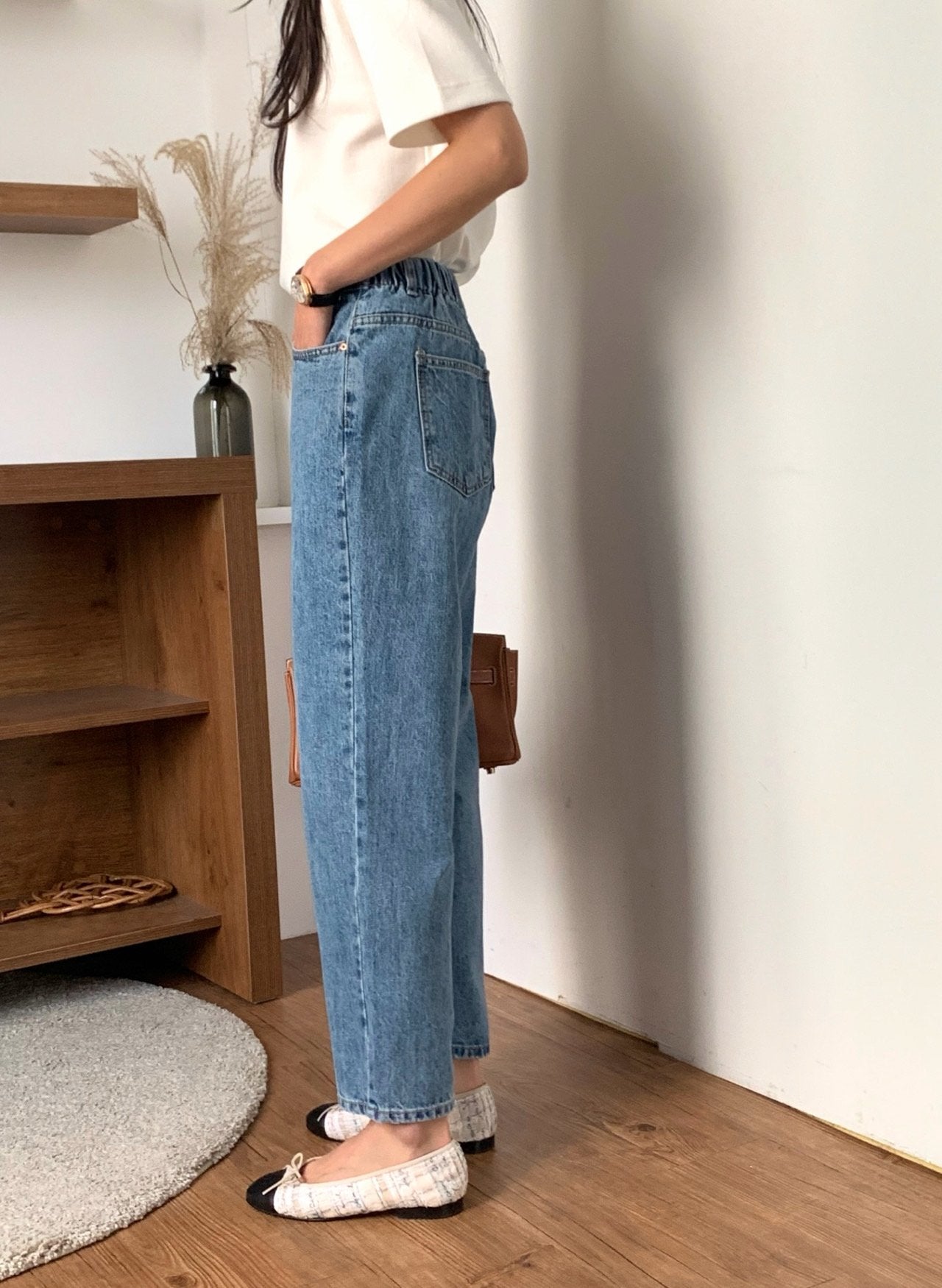 💕봄신상[럭키룸]💕👖 26SS 뒷밴딩 연청 탱고 일자 데님 팬츠 Back-Banding Straight Light Blue Denim Pants