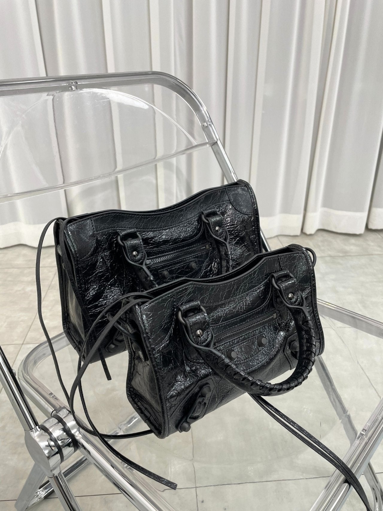 🖤✨ Y2K 르시티 모터백 소가죽 100% 토트백 & 크로스백 미니 · 스몰 · 미디움 ✨🖤 🖤✨ Y2K Le City Motor Bag 100% Cowhide Tote Bag & Crossbody Bag Mini · Small · Medium ✨🖤
