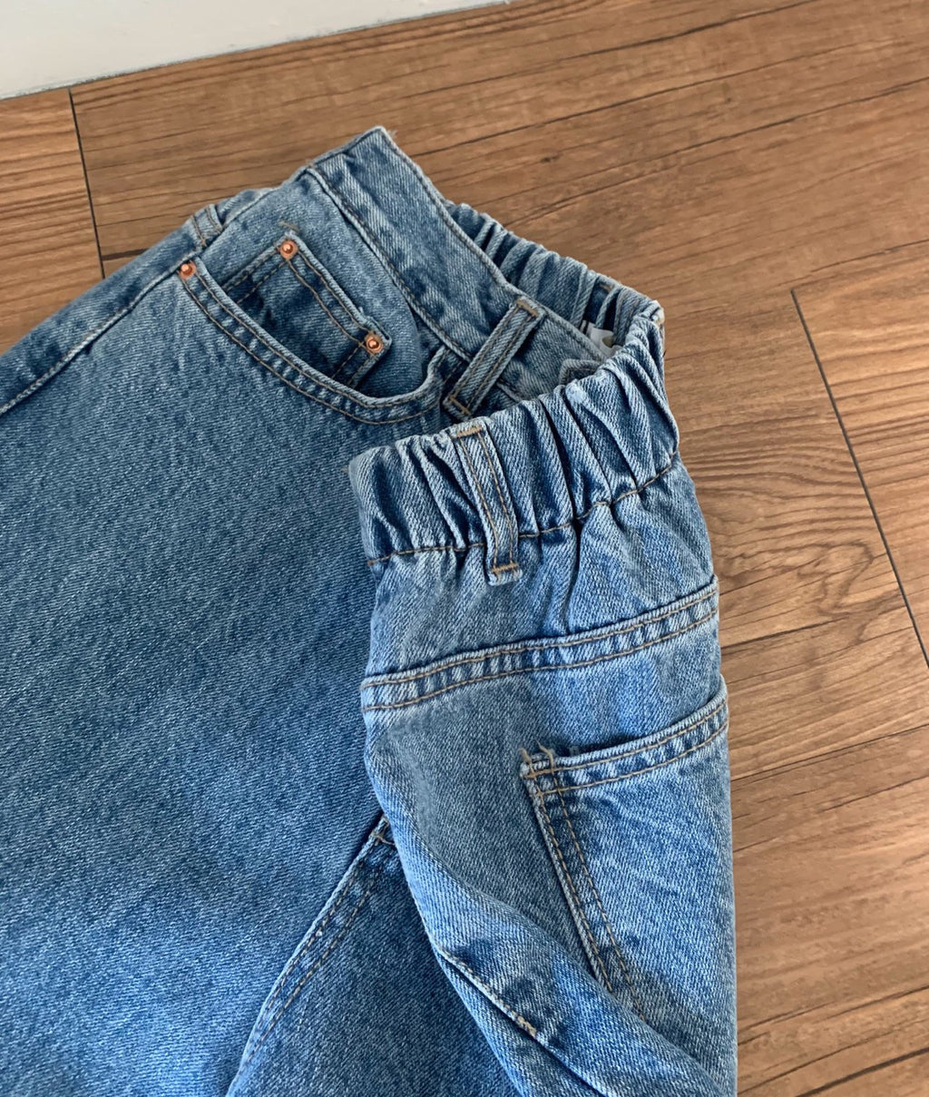 💕봄신상[럭키룸]💕👖 26SS 뒷밴딩 연청 탱고 일자 데님 팬츠 Back-Banding Straight Light Blue Denim Pants
