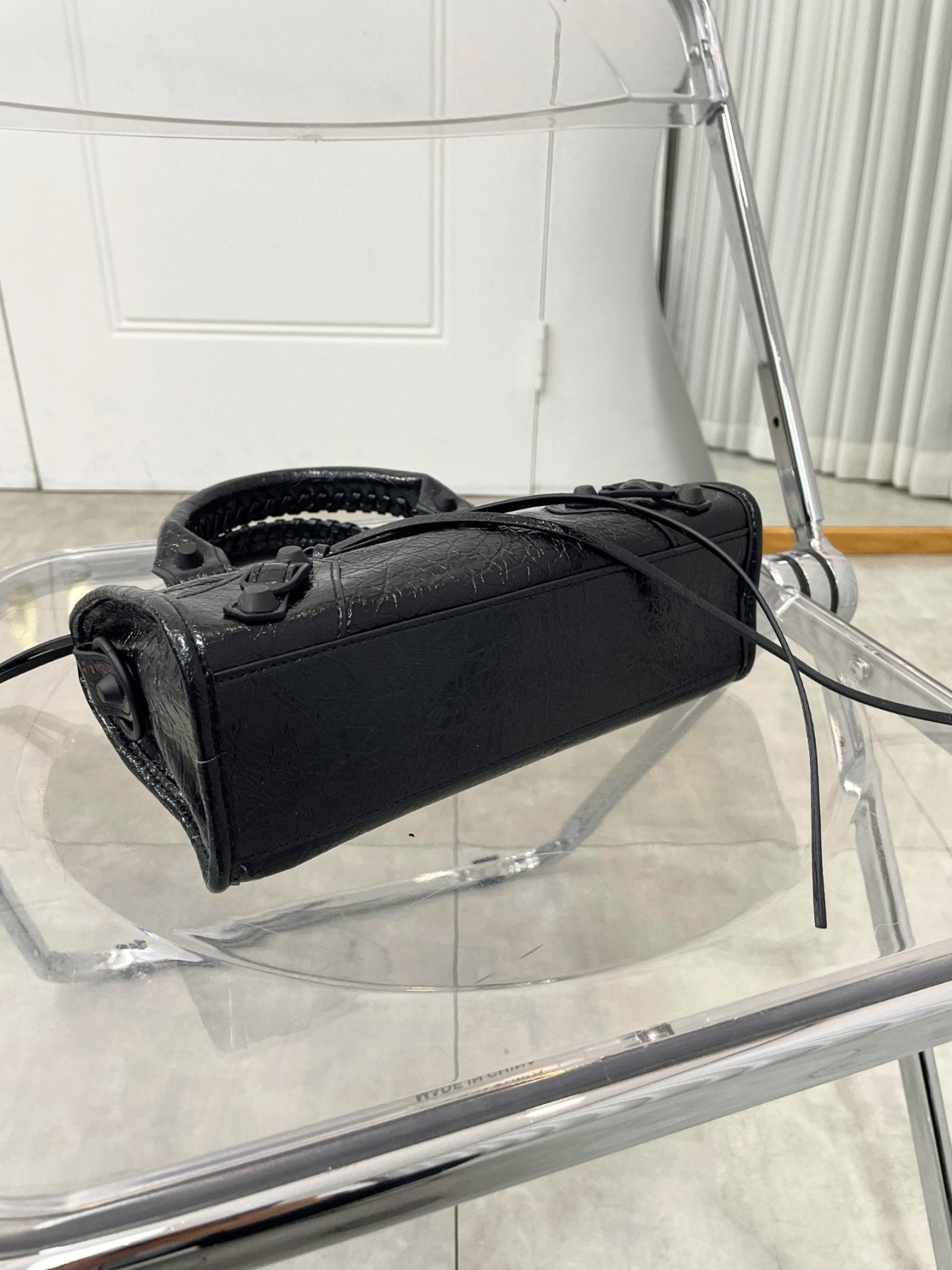 🖤✨ Y2K 르시티 모터백 소가죽 100% 토트백 & 크로스백 미니 · 스몰 · 미디움 ✨🖤 🖤✨ Y2K Le City Motor Bag 100% Cowhide Tote Bag & Crossbody Bag Mini · Small · Medium ✨🖤