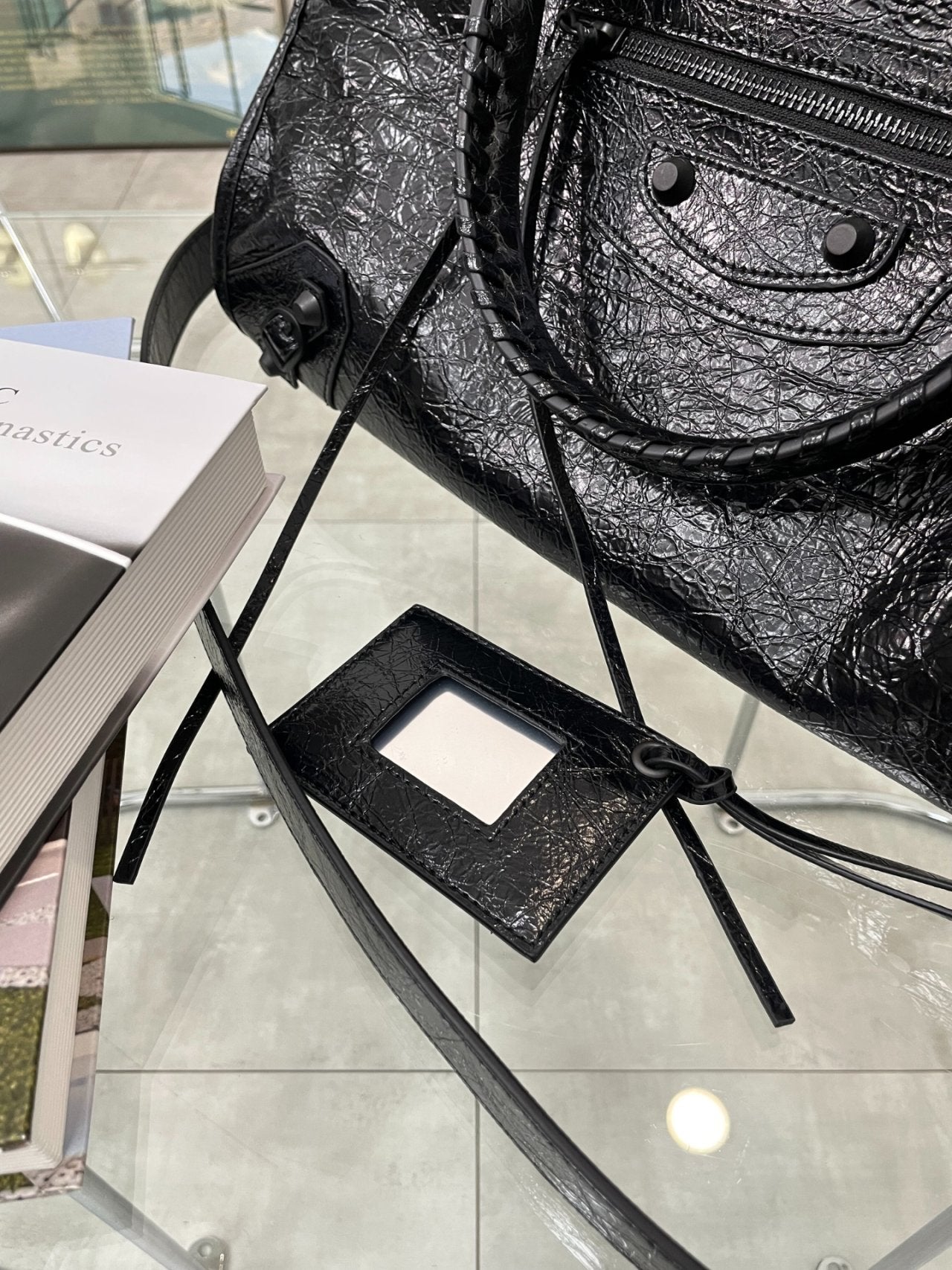 🖤✨ Y2K 르시티 모터백 소가죽 100% 토트백 & 크로스백 미니 · 스몰 · 미디움 ✨🖤 🖤✨ Y2K Le City Motor Bag 100% Cowhide Tote Bag & Crossbody Bag Mini · Small · Medium ✨🖤