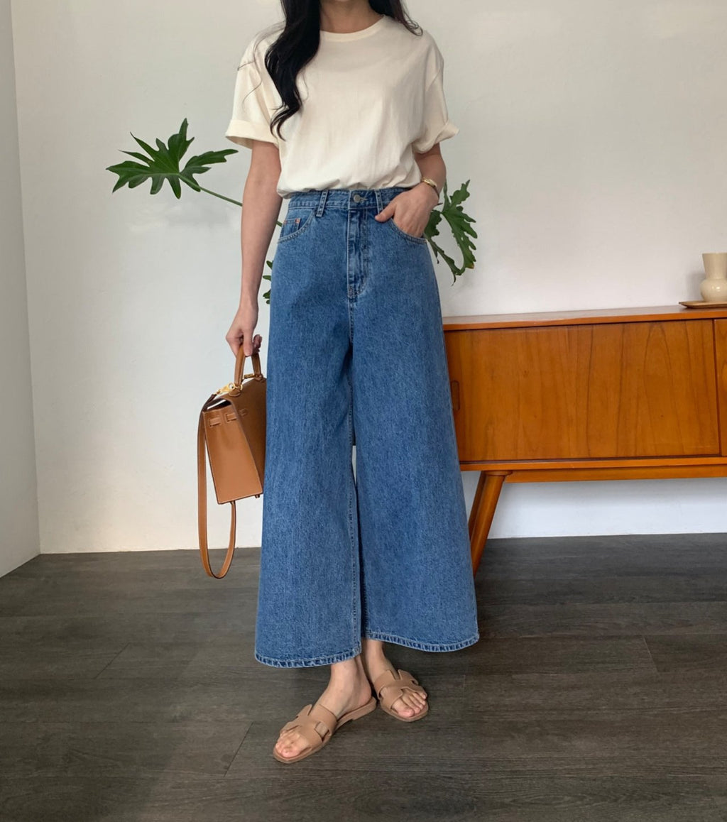 🌸봄신상🌼[럭키룸] 👖 26SS 봄신상 뒤포켓 절개 세미와이드 데님 팬츠 (중청) 26SS Spring Back Pocket Seam Semi-Wide Denim Pants (Medium Blue)