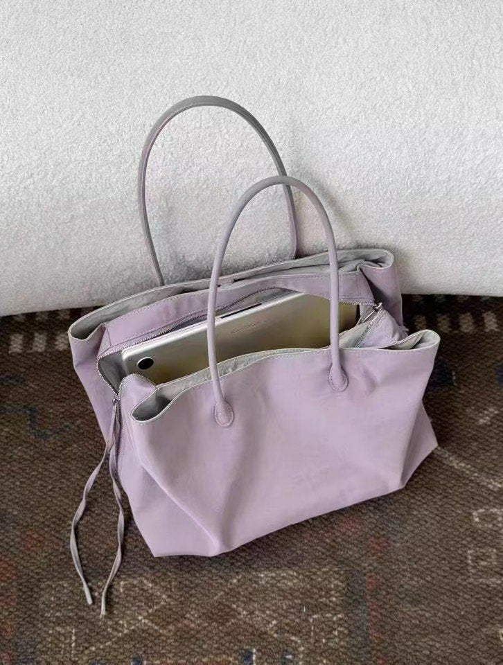 ✨가볍고 넉넉한 데일리·여행용 프릭스 빅 나일론 숄더백 ✈️👜 노트북 수납 가능 · 3칸 분리 수납 · 초경량 가방 (블랙/그레이/퍼플) Lightweight Large Nylon Shoulder Bag ✨ Laptop Fit · 3 Compartments · Ultra Lightweight (Black/Gray/Purple)
