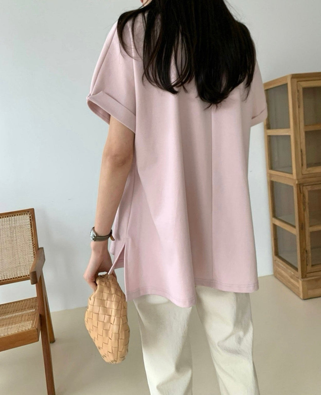 ✨👚 럭키룸 카브라 트임 티셔츠 – 분또 원단 A라인핏 루즈핏 데일리 티셔츠 / 미시 데일리 루즈핏 탑 / 체형커버 트임 티셔츠 ✨ ✨👚 Lucky Room Cabra Side-Slit Tee – Premium Ponte Fabric A-Line Loose Fit Daily Top / Comfortable Everyday Oversized T-Shirt ✨